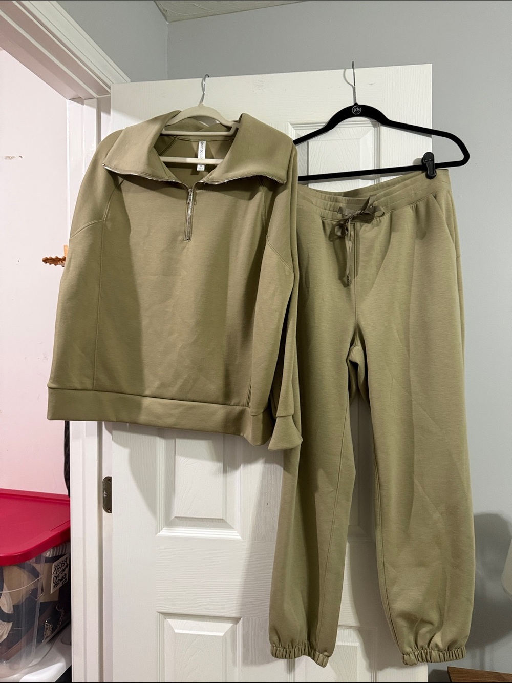 Relaxed Half-Zip Sweatshirt & Drawstring Joggers Set - Olive